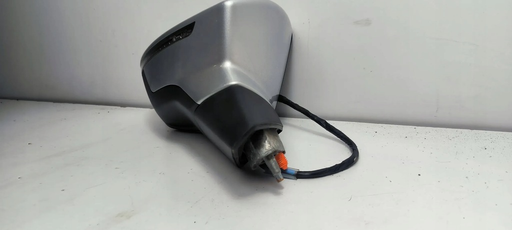 фото №10, Seat leon iii дзеркало праве передні lx7w 8+4 pin