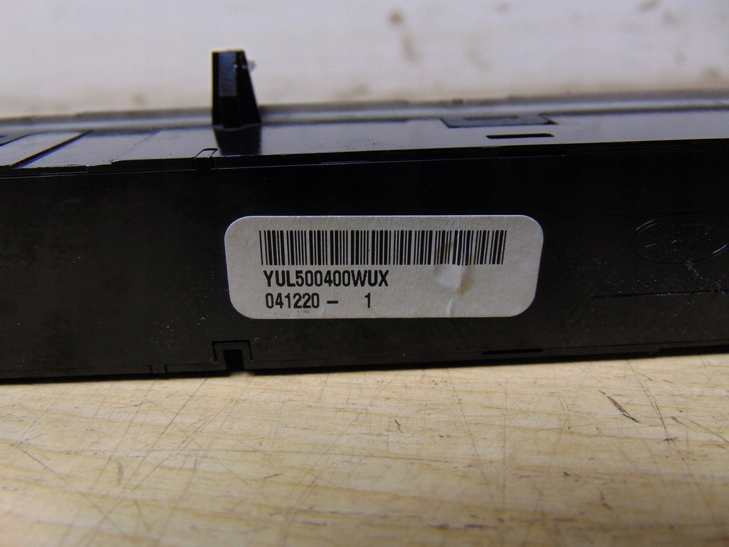 фото №12, Выключатель света аварийных land rover discovery 3