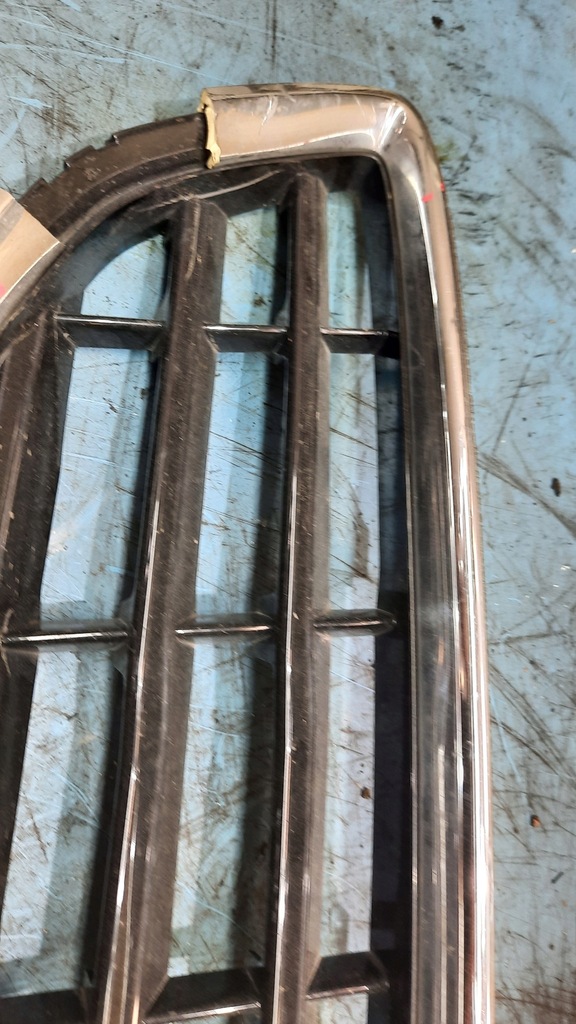 фото №4, Решётка радиатора решётка радиатора бампера 31353120 volvo v40 12-