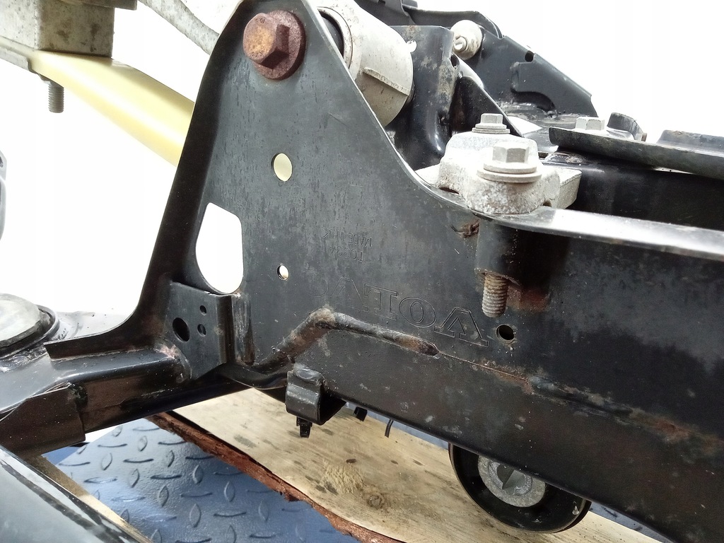 фото №7, Volvo v90 ii cc 4x4 подрамник подвеска задняя 32221609