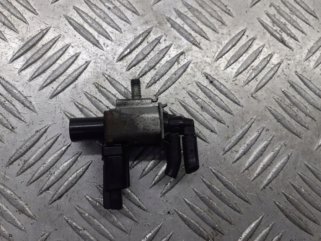 фото №1, Клапан вакууму ford focus mk2 2.0 4m5g-9a500