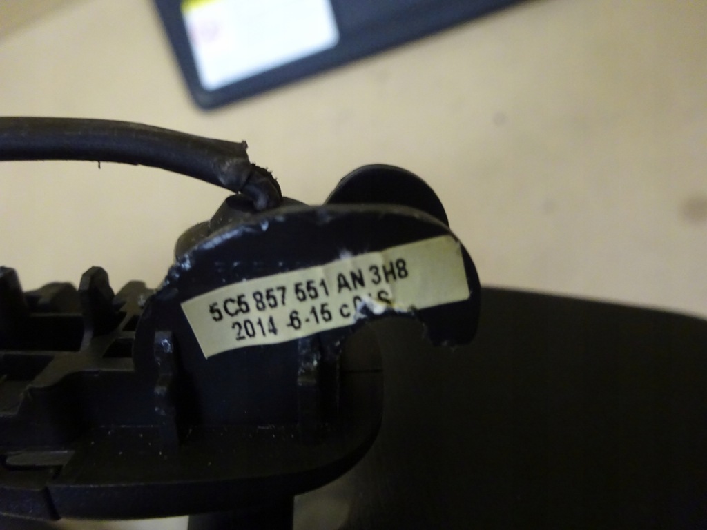 фото №6, Vw beetle 5c защита козырёк 5c5857551 an