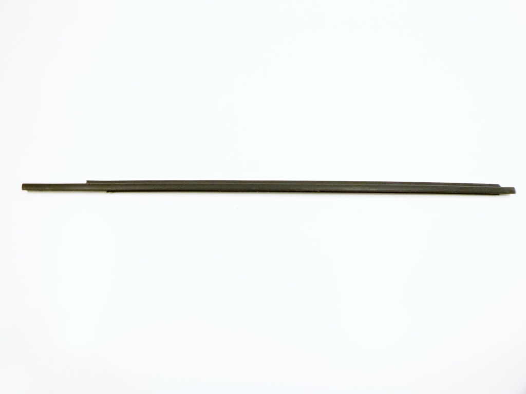 фото №5, Молдинг ущільнювач передня toyota yaris iii 2011-