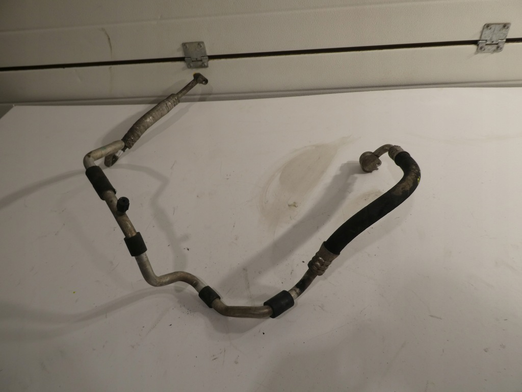 фото №1, Шланг кондиционера vw golf v 1k0820743am