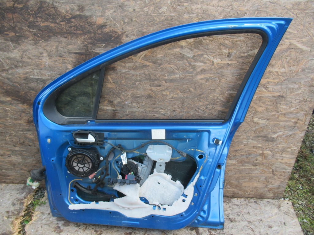 фото №5, Дверь перед правое peugeot 207