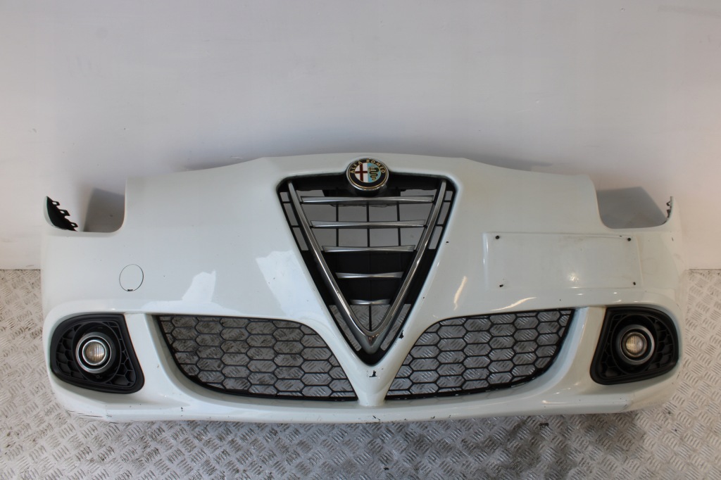 фото №1, Бампер перед передний kompletny alfa romeo giulietta lift