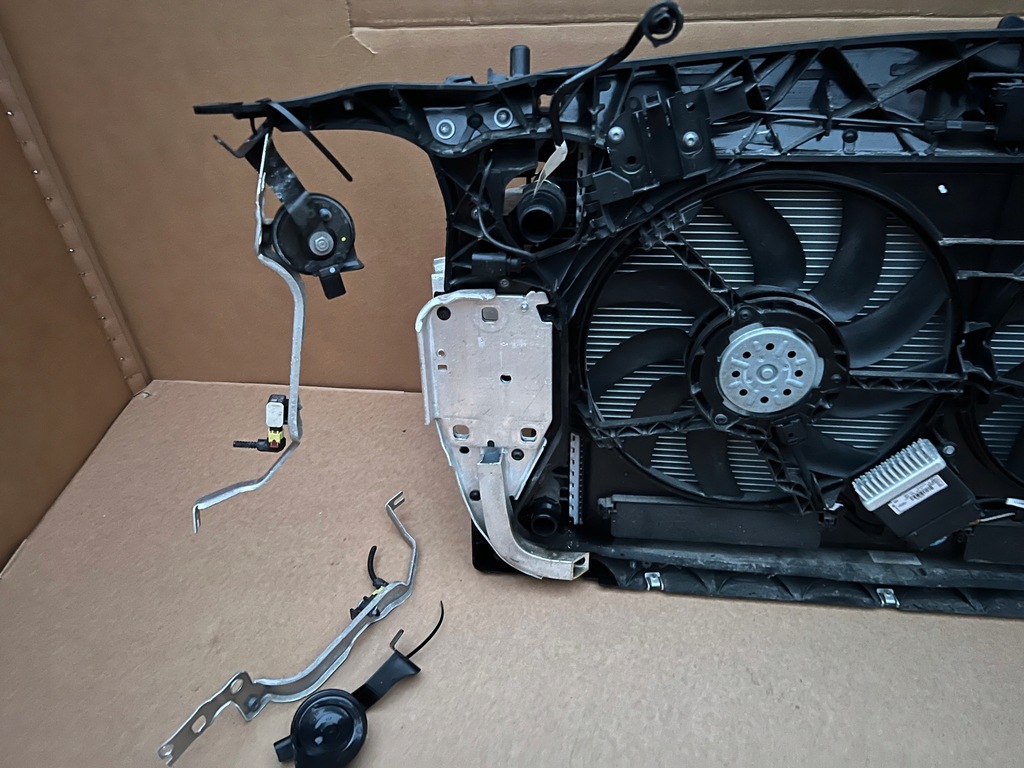 фото №12, Audi a6 a7 c7 4g 3,0 tfsi 333 km lift pas передний радиатор комплект 38km