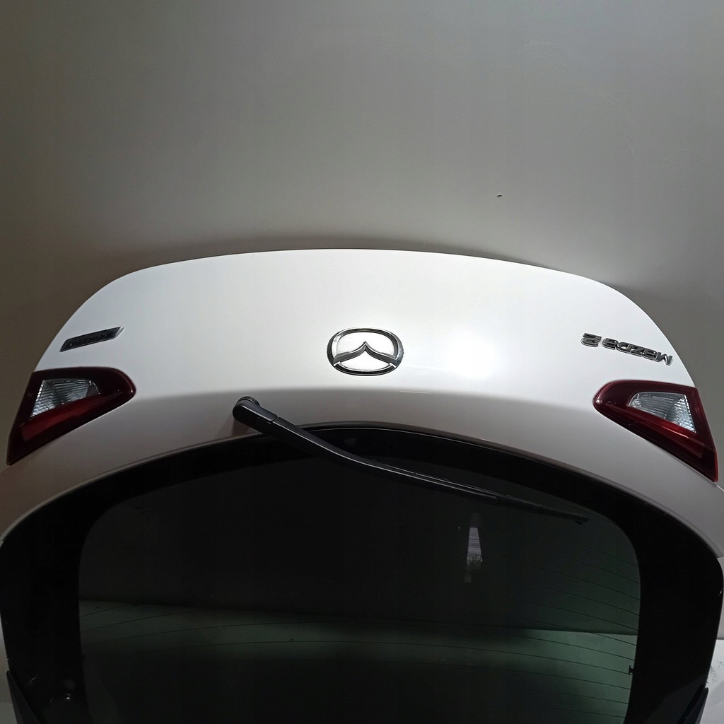 фото №9, Mazda 2 dj 2014- крышка багажника задняя задняя комплектная