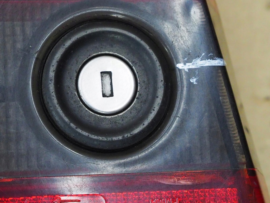 фото №9, Calibra лампа права opel задня