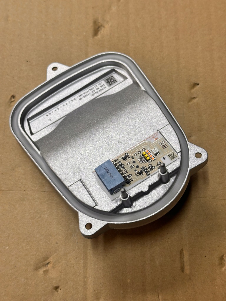 фото №1, Модуль led jeż перетворювач mercedes cla a1769066600