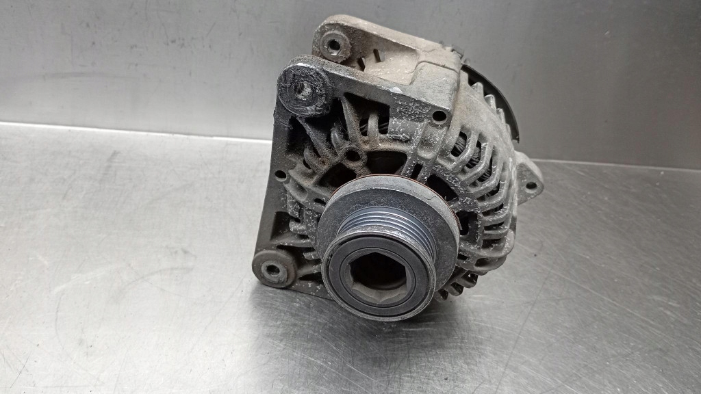 Генератор renault clio 2 03r 1.5d 7711497156 Оригинал
