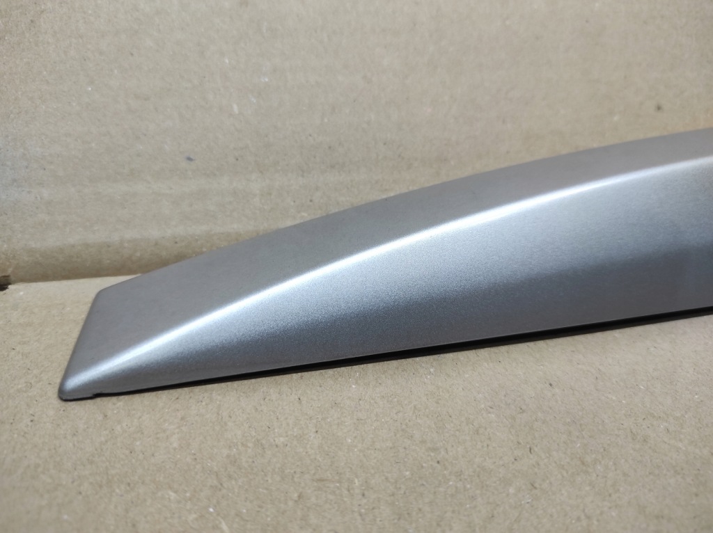 фото №4, Заглушка накладка рейлінг права задня renault laguna iii kombi