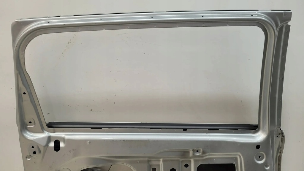 фото №11, Chawrolet orlando 2010 дверь задняя задние левая fv