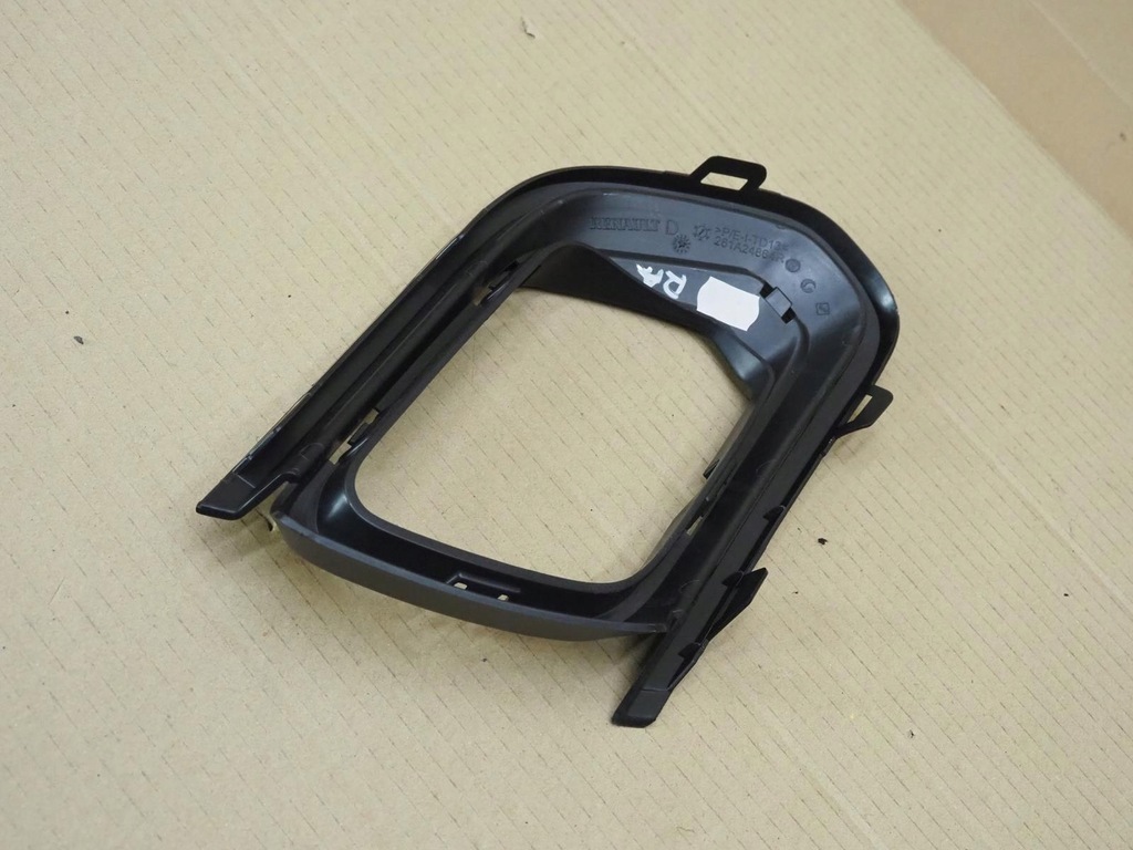 фото №13, Решітка протитуманної фари перед права dacia sandero ii lift 261a24864r