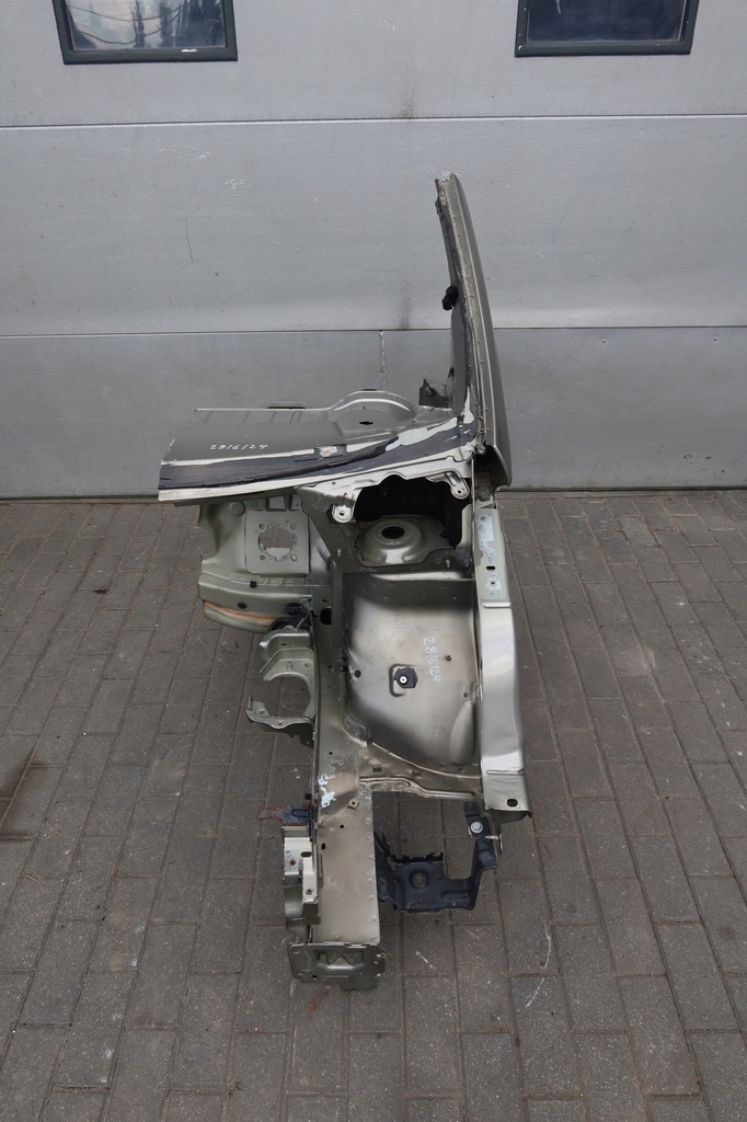 фото №1, Чверть лівий перед peugeot 3008 i