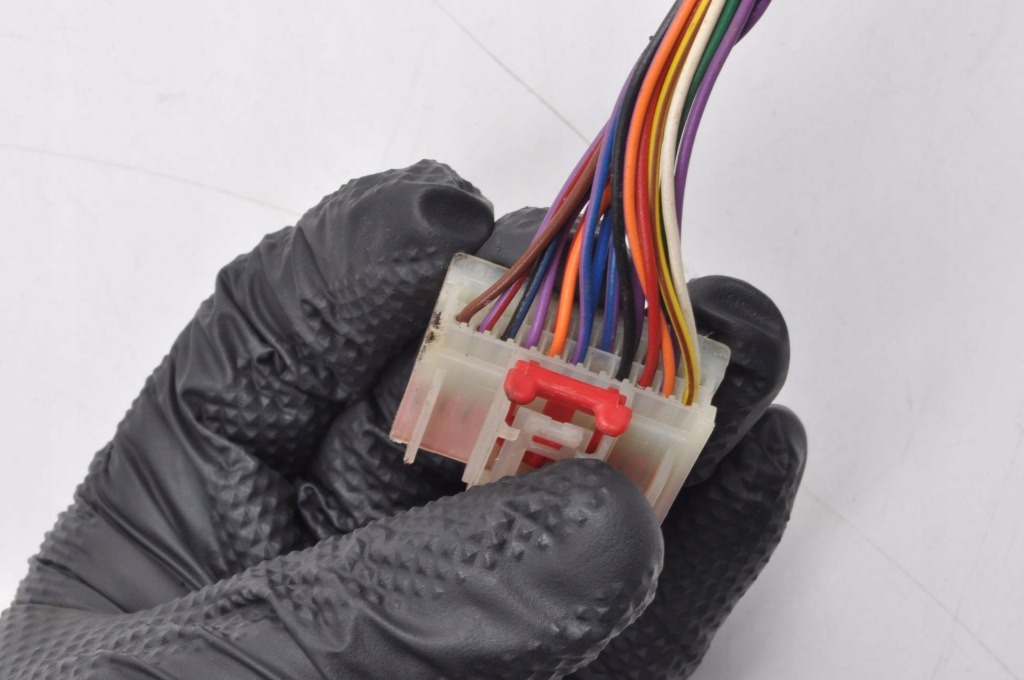 Aston martin db11 накладка потолок ky53-c03532-ac Недорого