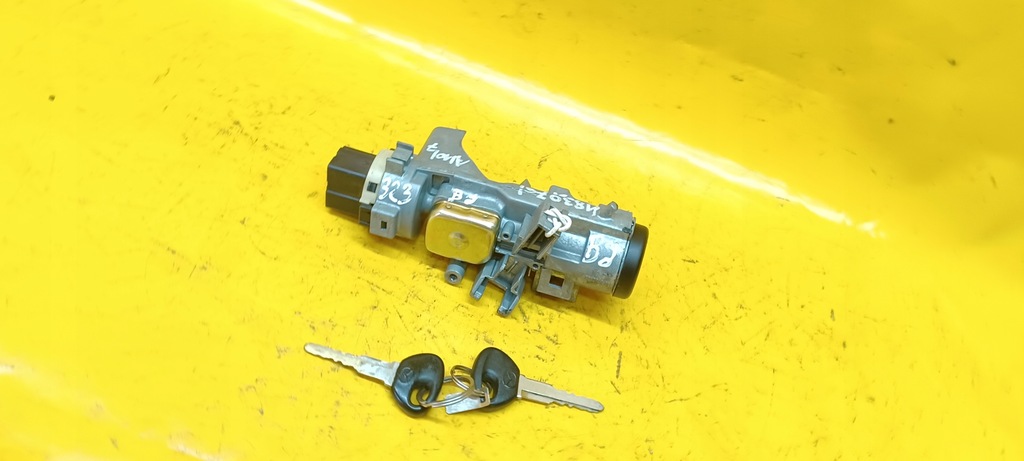 фото №13, Замок зажигания+ ключ mazda 323f bj 00-03r