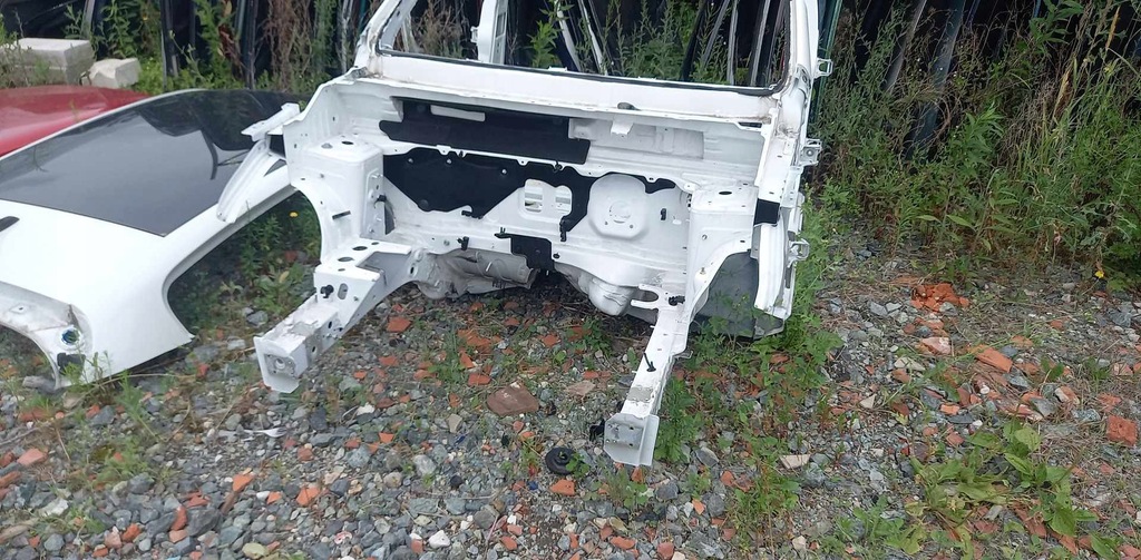 фото №1, Лонжерон порог четверть перед dacia spring