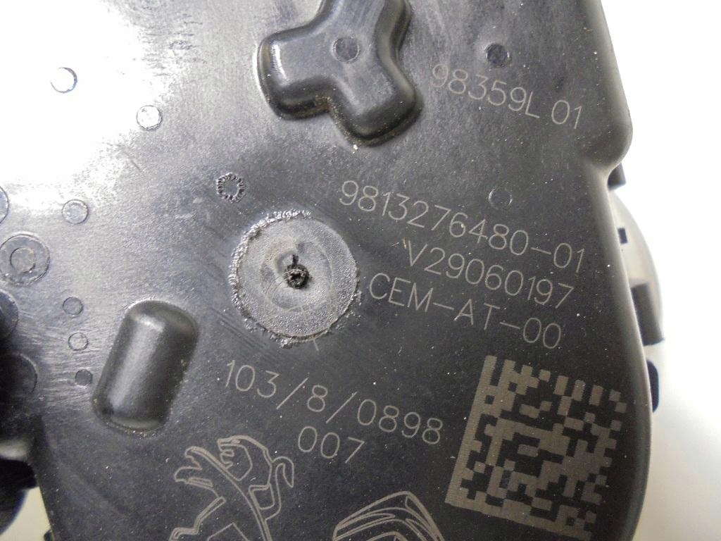 фото №9, Дроссельная заслонка 9813276480 peugeot 3008 ii 2 1,5d