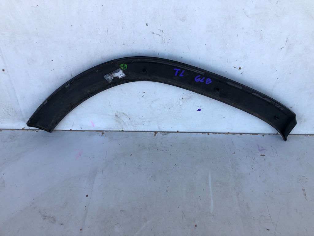 фото №7, Mercedes glb молдинг крыла задняя