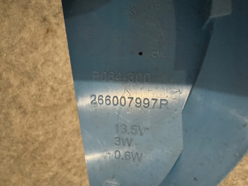 фото №4, Renault zoe 12- правий протитуманна фара drl