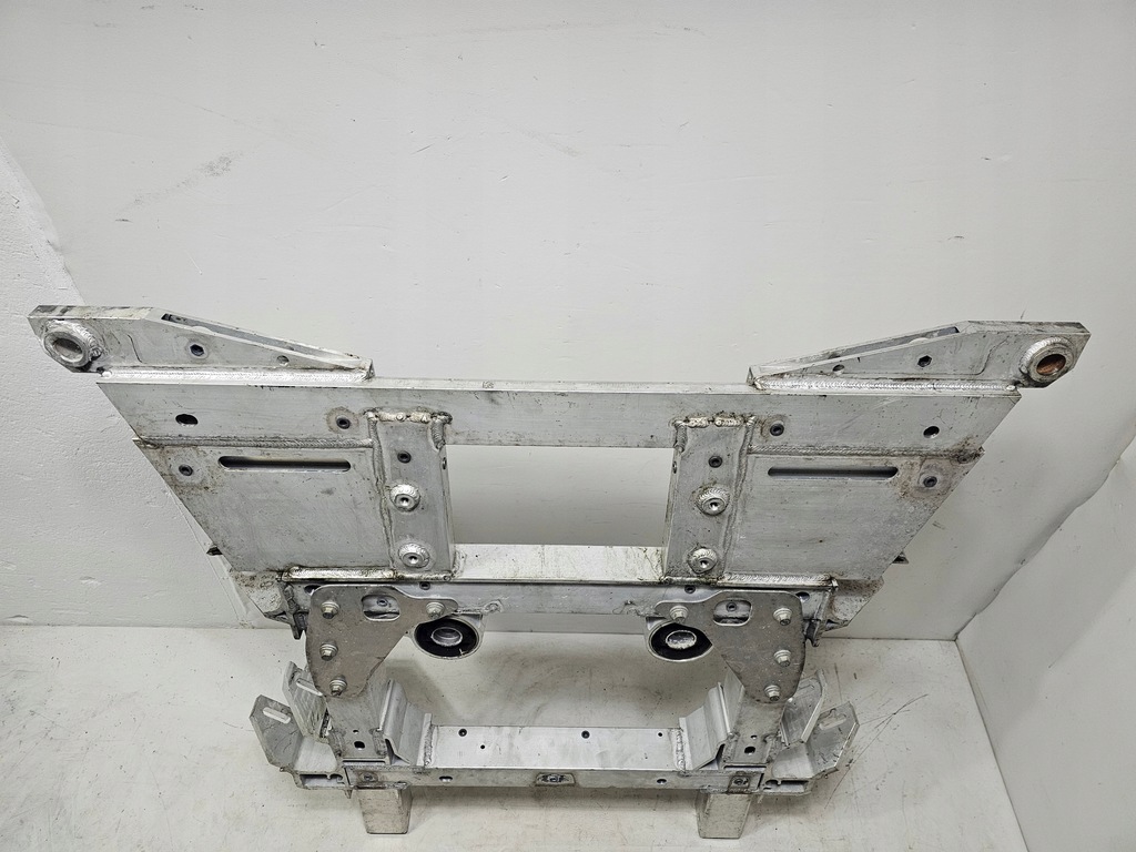 фото №12, Подрамник подрамник подрамник перед jaguar i-pace