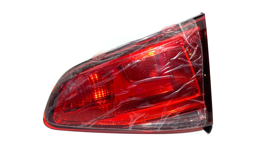 фото №1, Лампа задня vw golf vii 5g0945094ac права w кришка