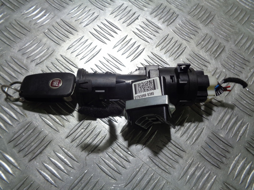 фото №1, Fiat bravo ii замок запалювання ключ pilot складний ключ 51793869