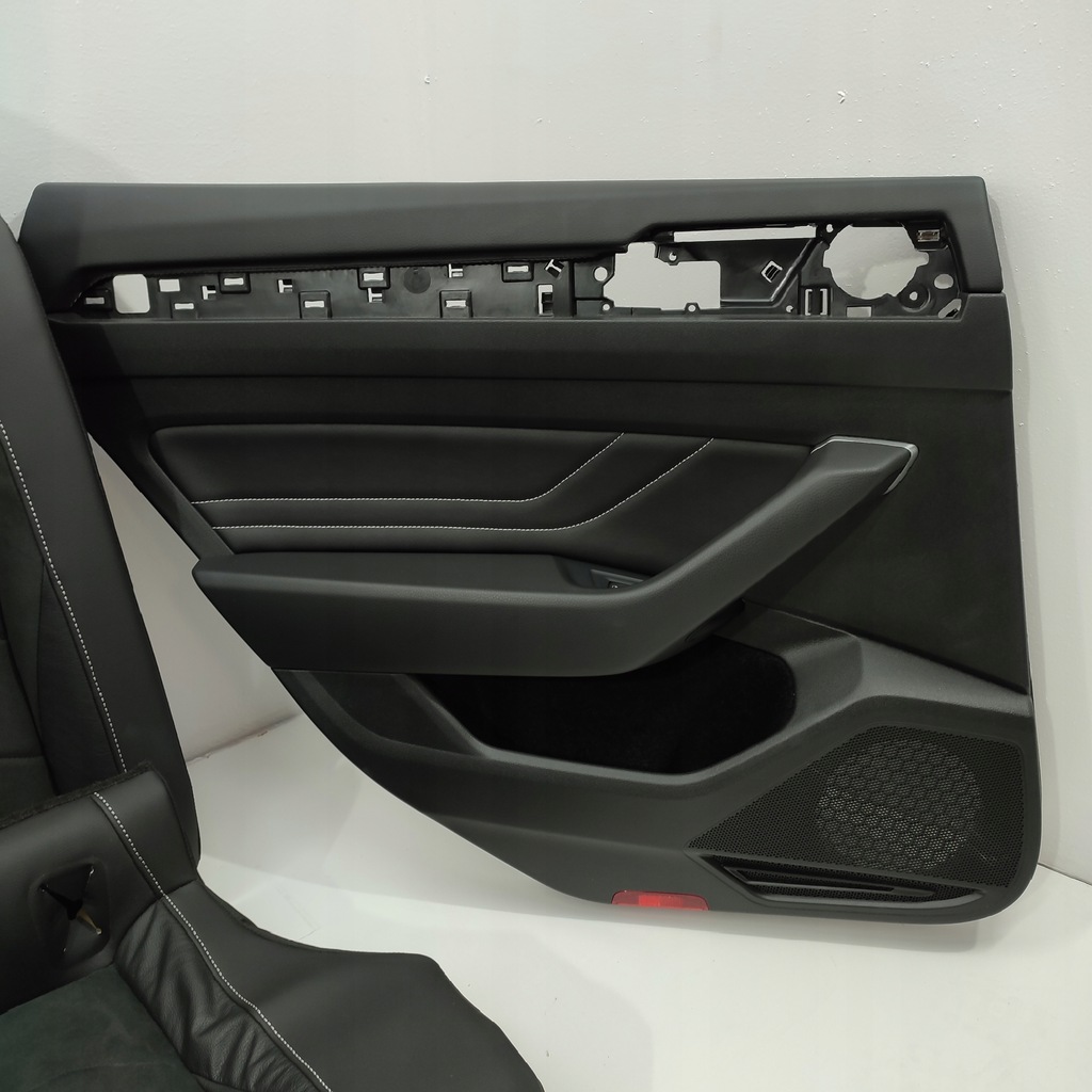 фото №13, Vw arteon shooting brake сидіння заднє сидіння обшивки шкіра alcantara підігрів kpl