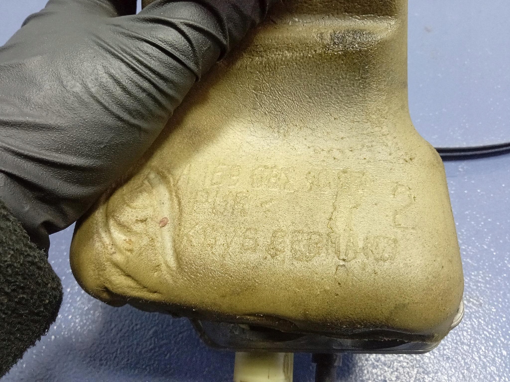 Mercedes b klasa w245 рычаг переключения передач тросы механическая коробка передач a1693600409 с Разборки