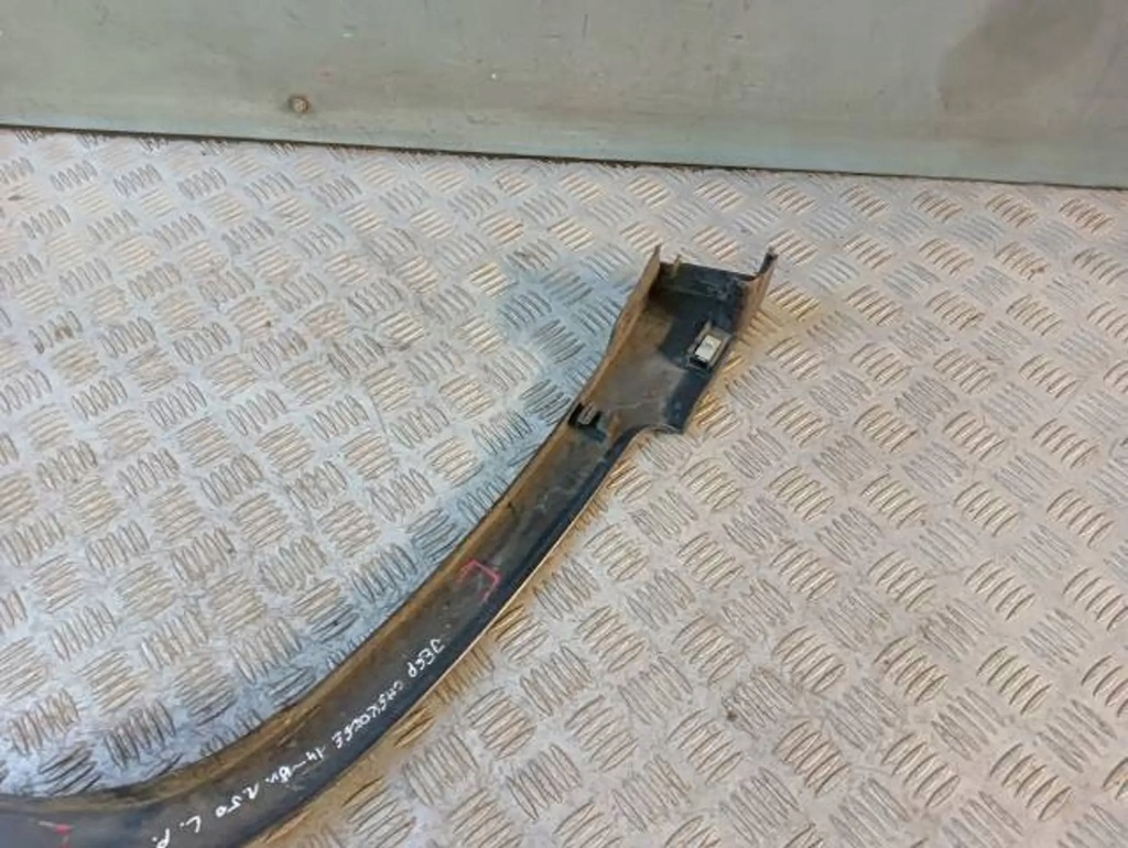фото №12, M20 jeep cherokee молдинг крила ліва перед 68210315ae