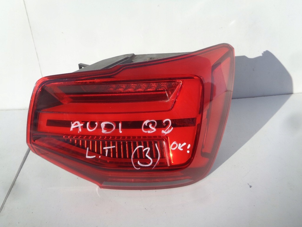 фото №1, Audi q2 sq2 81a лампа led задняя правая 81a945092