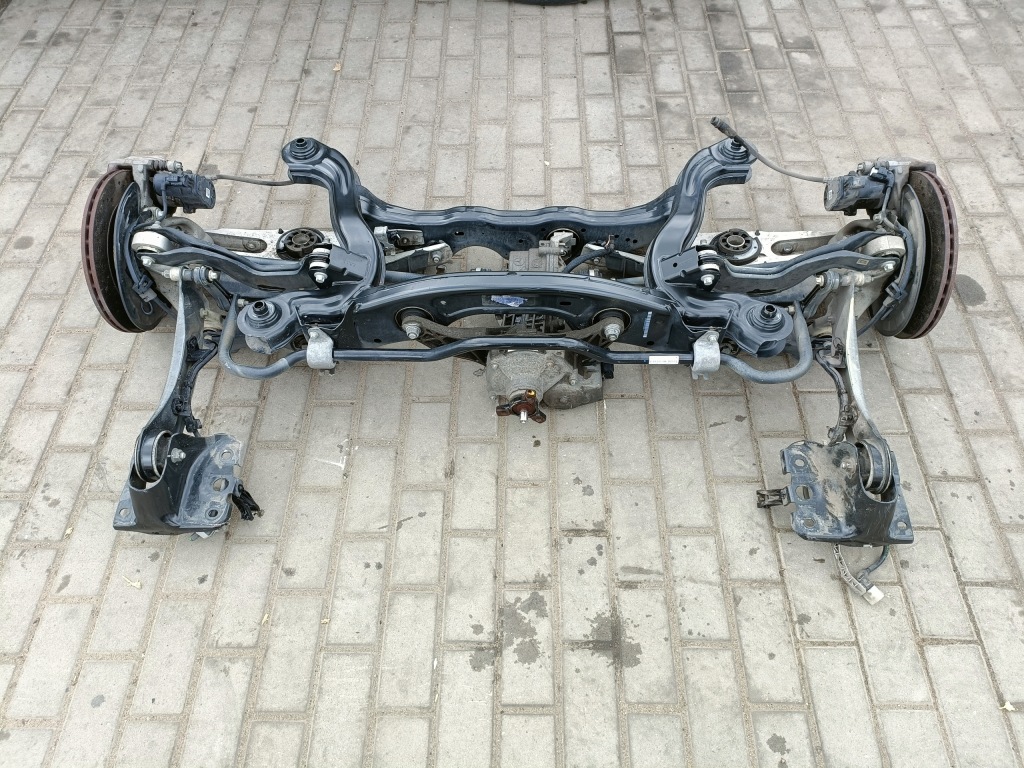 Купить Mercedes w177 a35 балка подвеска задний