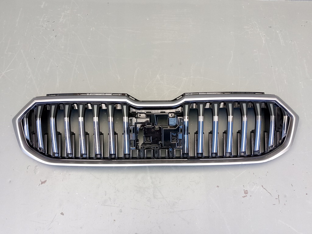 фото №14, Skoda superb iv 4 3p0 2023- решётка радиатора решётка радиатора радиатора перед 3p0853653a