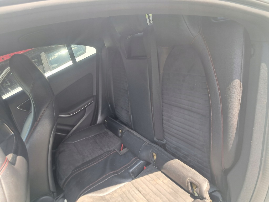 фото №10, Mercedes-benz cla w117 amg 45 sedan сидіння, заднє сидіння, обшивки комплект