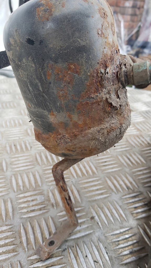 фото №11, Audi a8 d3 пневмоподушка амортизатор задня лівий 4e0616001e