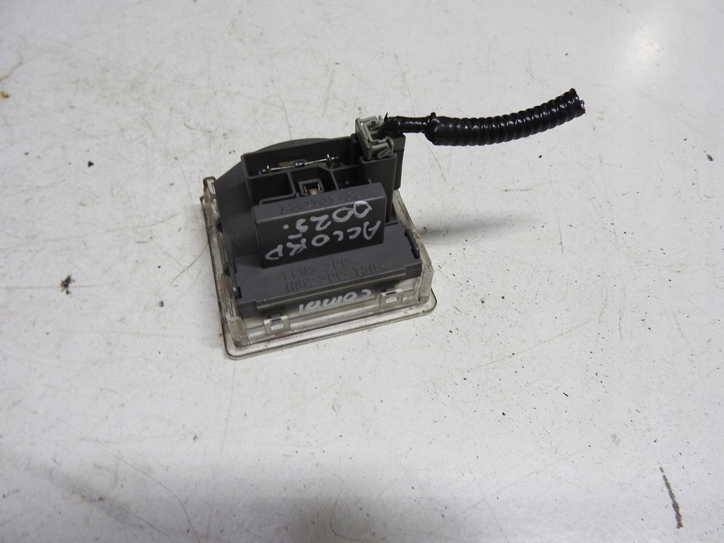 фото №4, Honda accord vii лампа потолочный