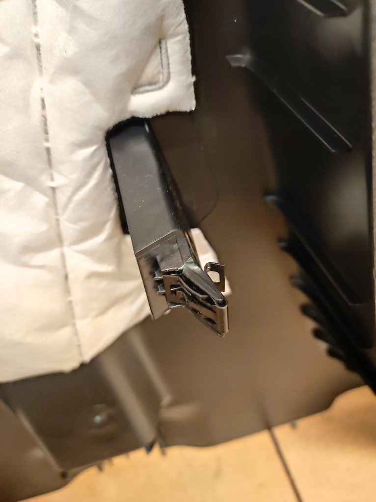 фото №12, Нижняя защита обшивка стойка b правая explorer vi 6