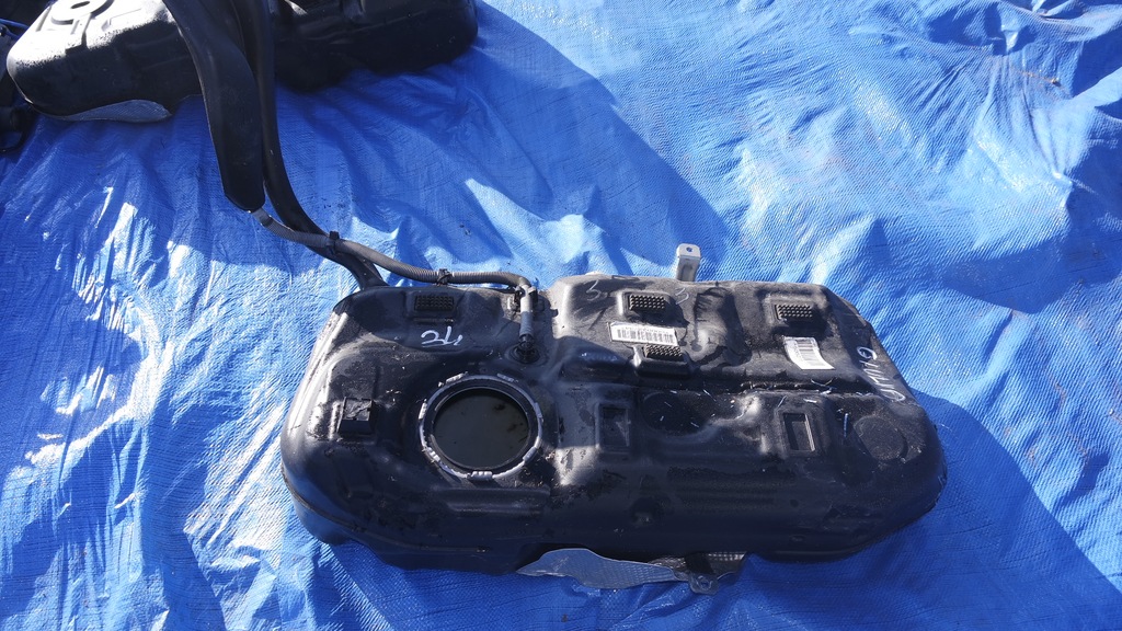 фото №1, Бак bak топлива alfa romeo giulietta 50527907