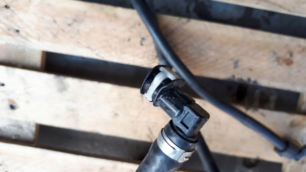 фото №6, S4 b8 a4 шланг омывателя лампа ксенон