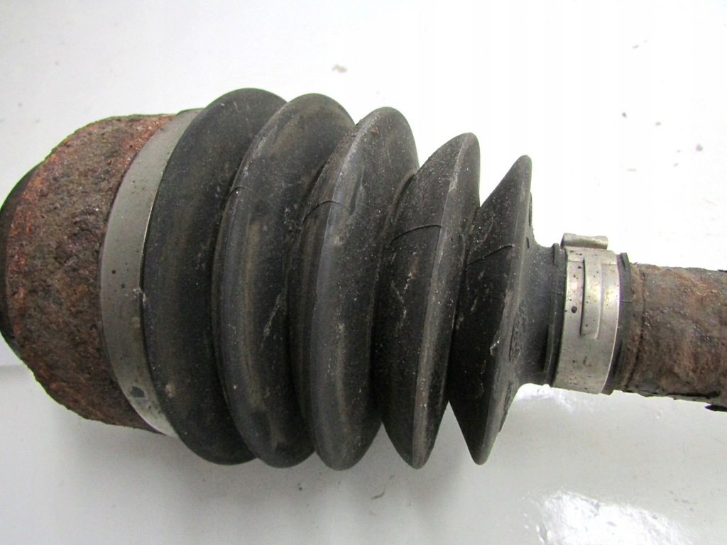 фото №3, Mercedes rklasa w251 3.0cdi приводной вал левый задняя a251350010