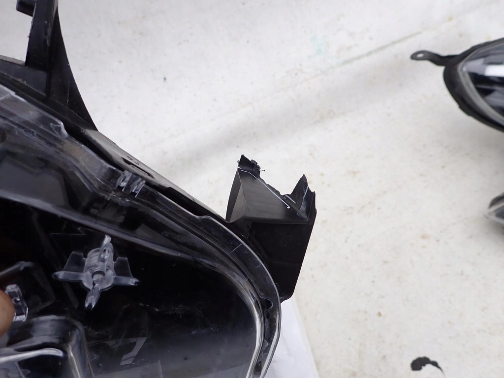 фото №8, Ford mustang mach-e 20- лампа перед передняя правая