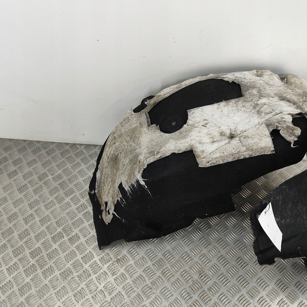 фото №3, Land rover range rover sport l494 2018 права сторона підкрилок задні