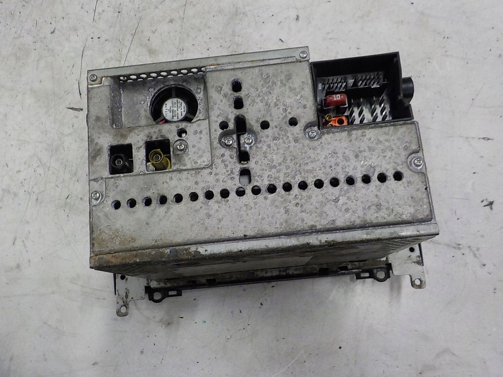 фото №2, Mercedes w169 радио cd a1698207589