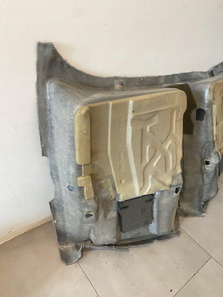 Килимок обшивка підлога сіра сіра mercedes w124 sedan 1246803741 Ціна