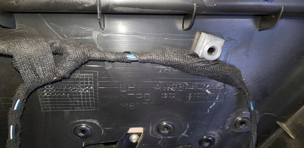 фото №9, Jaguar xj x351 long обшивка дверь левый задняя шторка