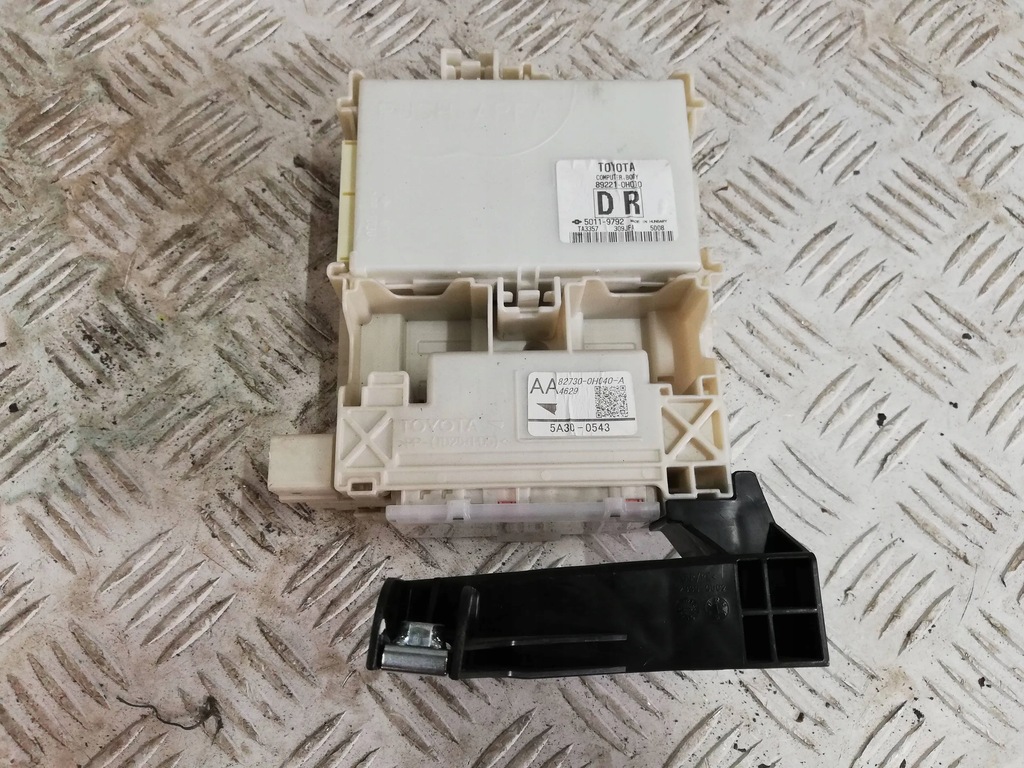 фото №1, Aygo ii c1 ii 108 коробка предохранителей