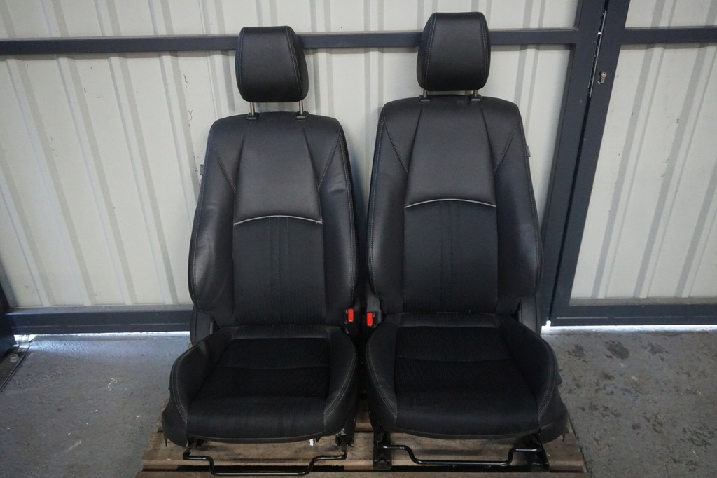 фото №8, Mazda cx-3 cx3 lift 2019r сиденья заднее сиденье обшивка кожа