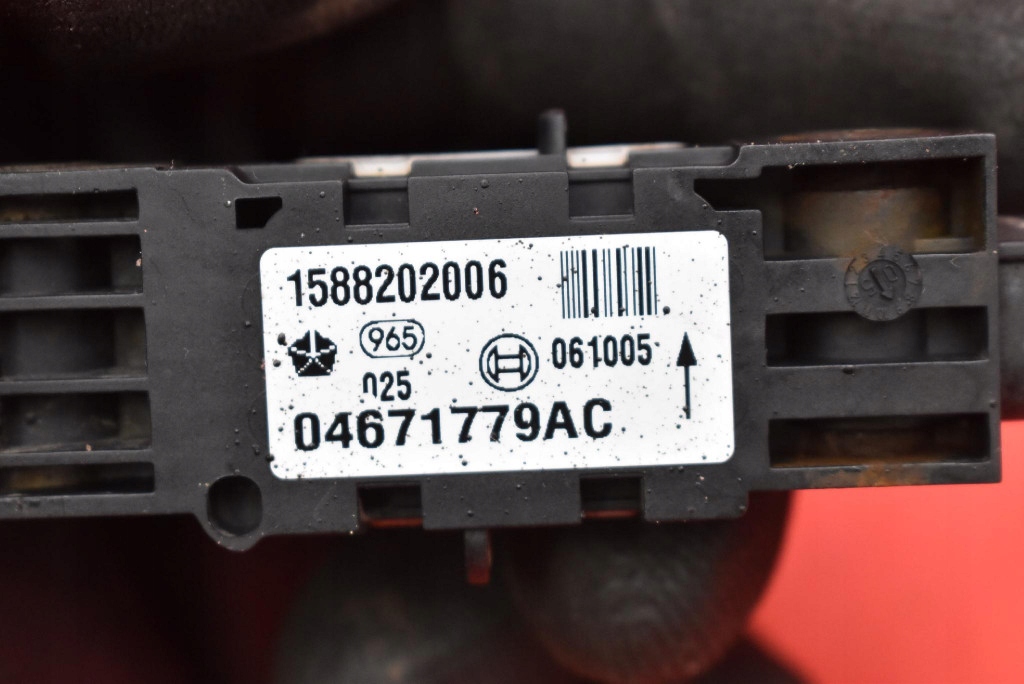 фото №7, Датчик ударный 04671779ac jeep grand cherokee 3 iii wk 04-10