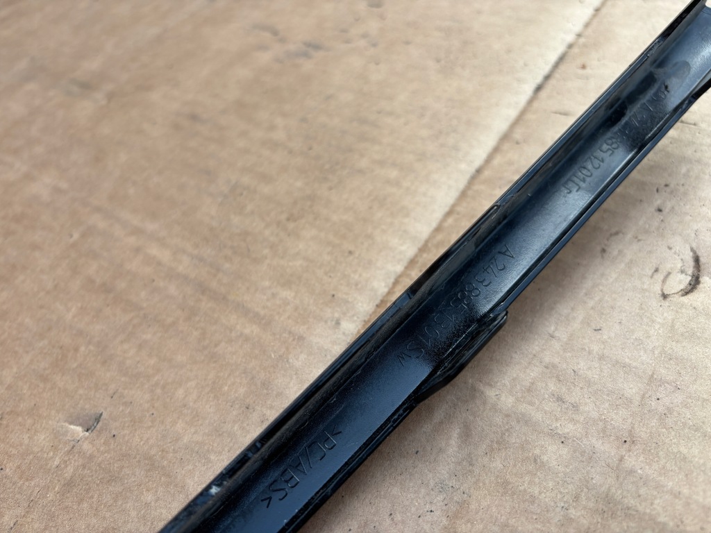 фото №7, Mercedes eqa eqb молдинг бампера a2438851101